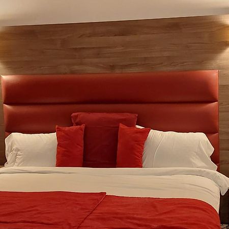 Happy Land Holliday Residential Hotell Épinay-sur-Seine Exteriör bild