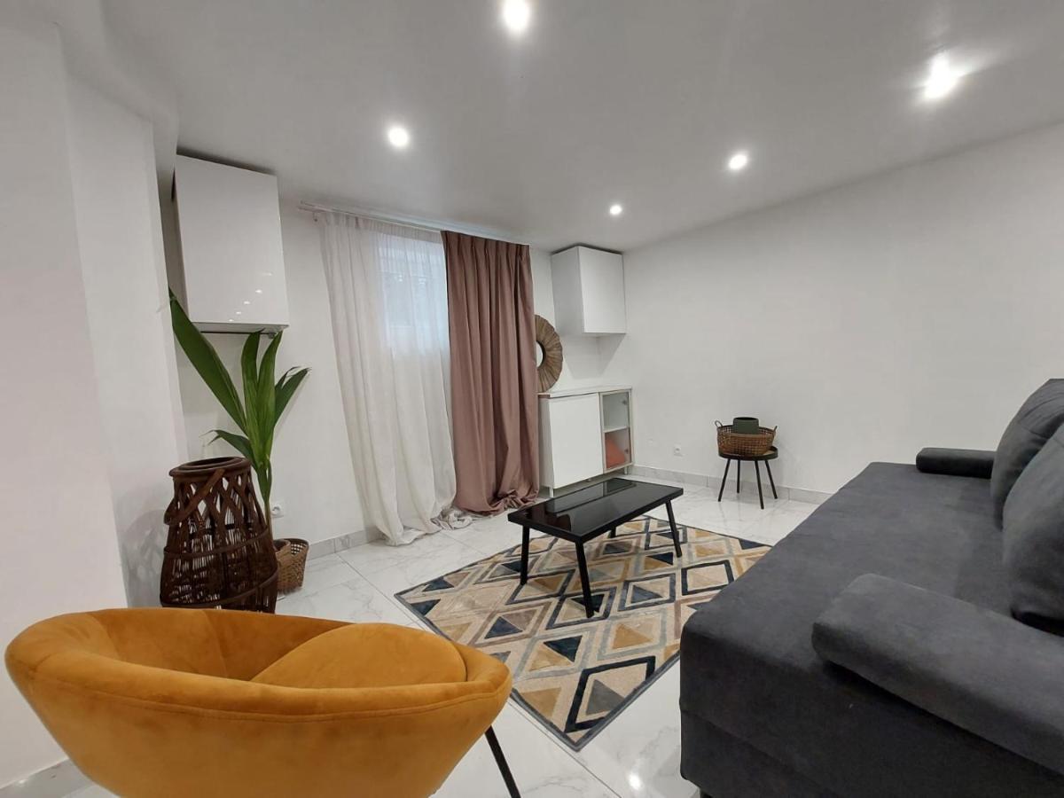 Happy Land Holliday Residential Hotell Épinay-sur-Seine Exteriör bild