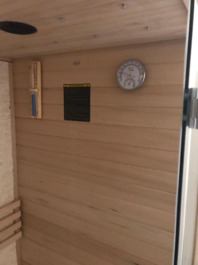 Happy Land Holliday Residential Hotell Épinay-sur-Seine Exteriör bild